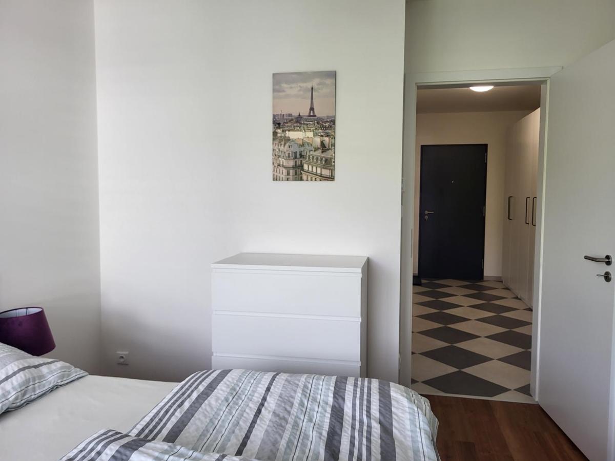 New Apartment In Karlin, Praha 8, Close To Center 外观 照片
